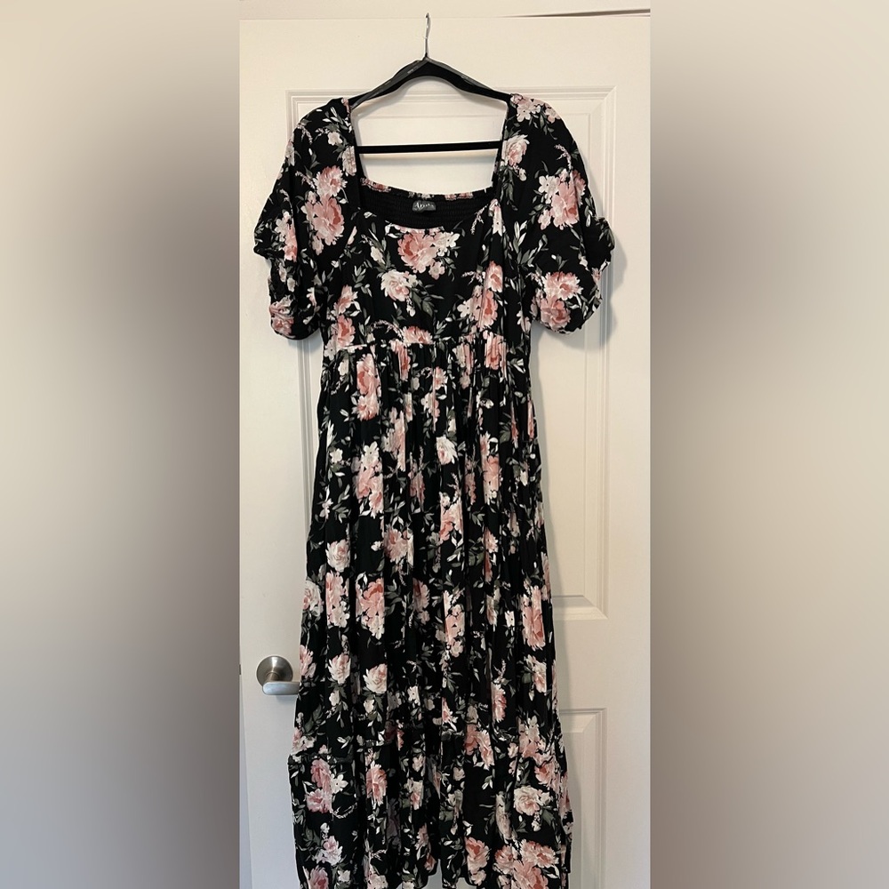 ARULA Black and Pink Floral Midi Dress